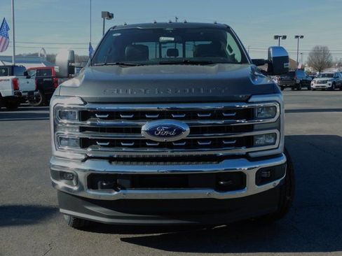 New 2026 Ford F250 Lariat w/ Lariat Ultimate Package image 3