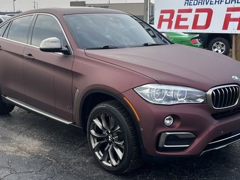 Used 2019 BMW X6 sDrive35i w/ Executive Package image 2