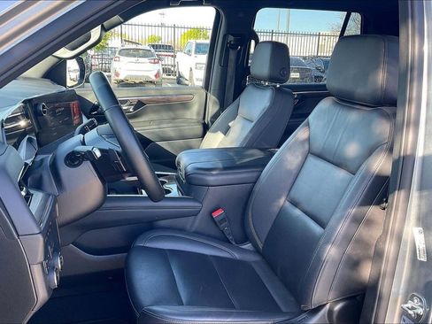 Used 2025 Chevrolet Tahoe Z71 image 29