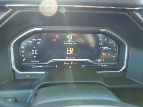 Used 2023 GMC Sierra 1500 AT4 w/ AT4 Premium Package image 25