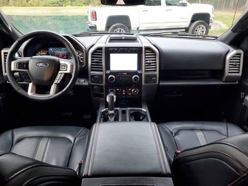 Used 2020 Ford F150 Platinum w/ Equipment Group 701A Luxury image 13