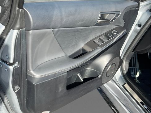 Certified 2023 Lexus IS 350 F Sport image 11