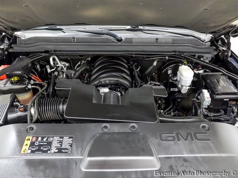 Used 2019 GMC Yukon XL Denali w/ Denali Ultimate Package image 40