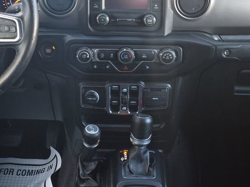 Used 2020 Jeep Gladiator Sport w/ Quick Order Package 24S AWD/4WD image 19