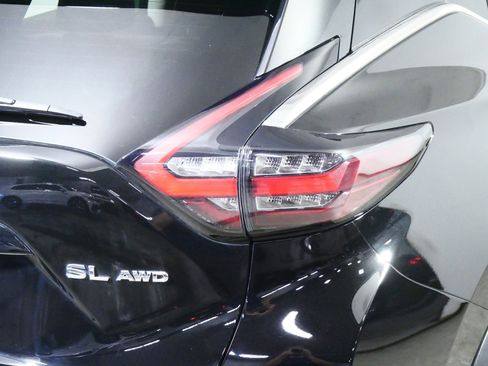 Used 2019 Nissan Murano SL image 17