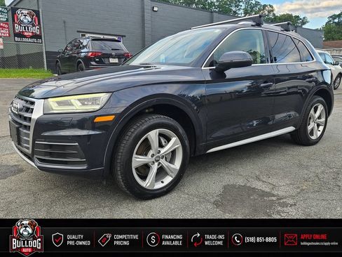 Used 2020 Audi Q5 2.0T Premium Plus w/ Premium Plus Package AWD/4WD image 1