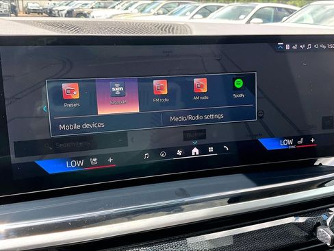Certified 2024 BMW X7 xDrive40i w/ Executive Package AWD/4WD image 37