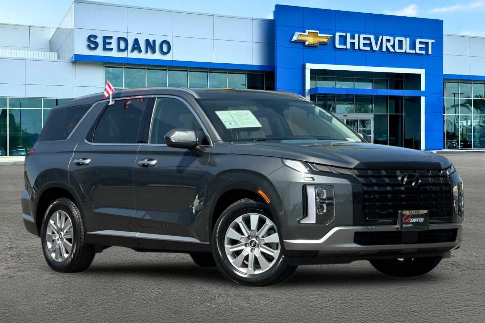 Used 2025 Hyundai Palisade SEL FWD image 2
