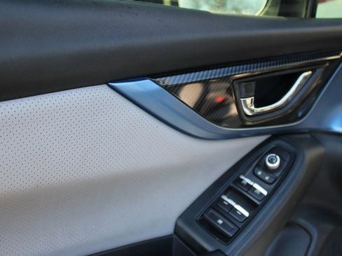 Used 2019 Subaru Crosstrek Hybrid Sport Utility 4D w/ Moonroof Package w/Navigation image 14