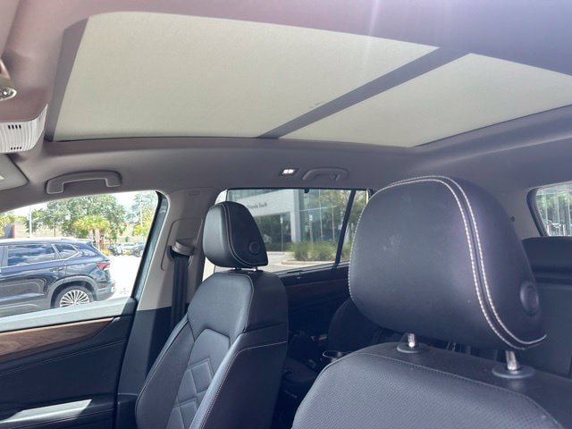 Used 2024 Volkswagen Atlas SE FWD image 11