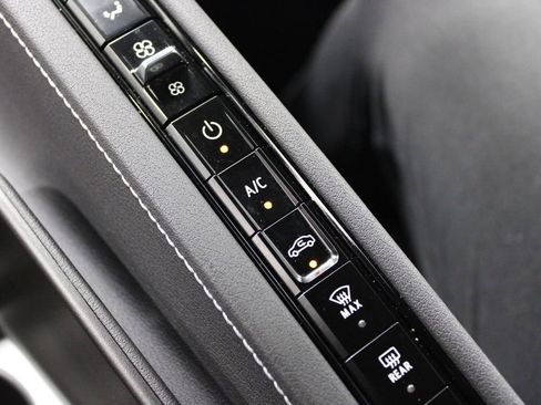 Used 2024 Chevrolet Corvette Stingray Coupe w/ Z51 Performance Package image 49