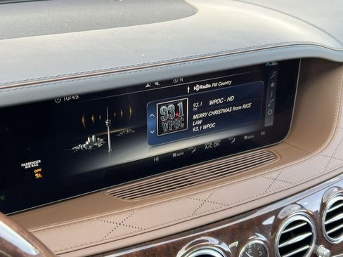 Used 2019 Mercedes-Benz S 560 4MATIC Sedan image 16
