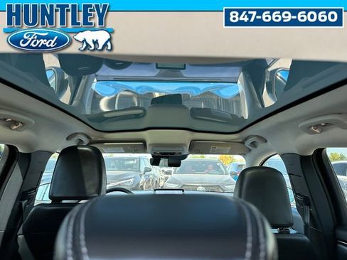 Used 2024 Ford Mustang Mach-E Premium image 13