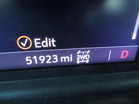 Used 2022 Chevrolet Silverado 1500 RST image 26