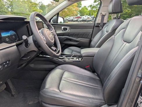 Used 2023 Kia Sorento SX FWD image 17