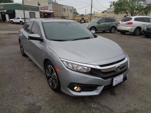 Used 2017 Honda Civic EX-L image 13