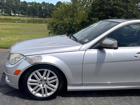Used 2009 Mercedes-Benz C 300 Sport image 7