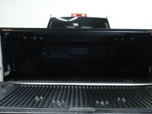 Used 2022 RAM 1500 Warlock AWD/4WD image 32