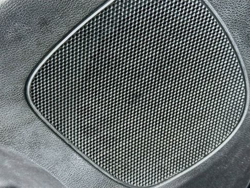 Used 2017 Dodge Grand Caravan GT image 21