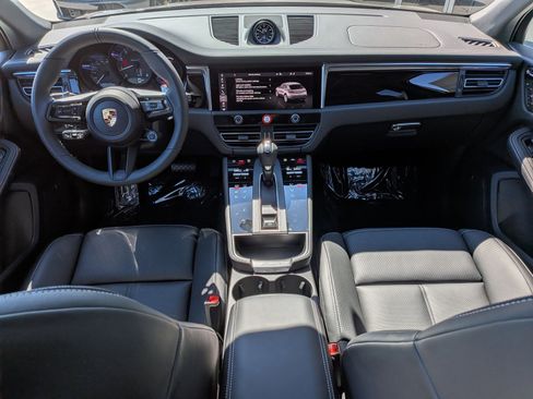 New 2026 Porsche Macan Turbo image 23