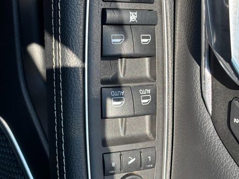 Used 2022 RAM 1500 Laramie w/ Sport Appearance Package image 26