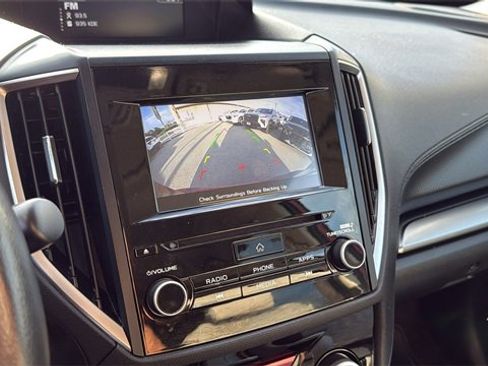 Used 2022 Subaru Forester Premium image 17