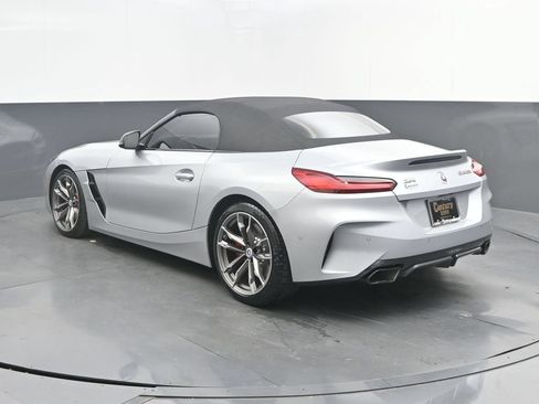 Used 2022 BMW Z4 M40i w/ Premium Package RWD image 3