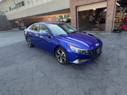 Used 2023 Hyundai Elantra Limited