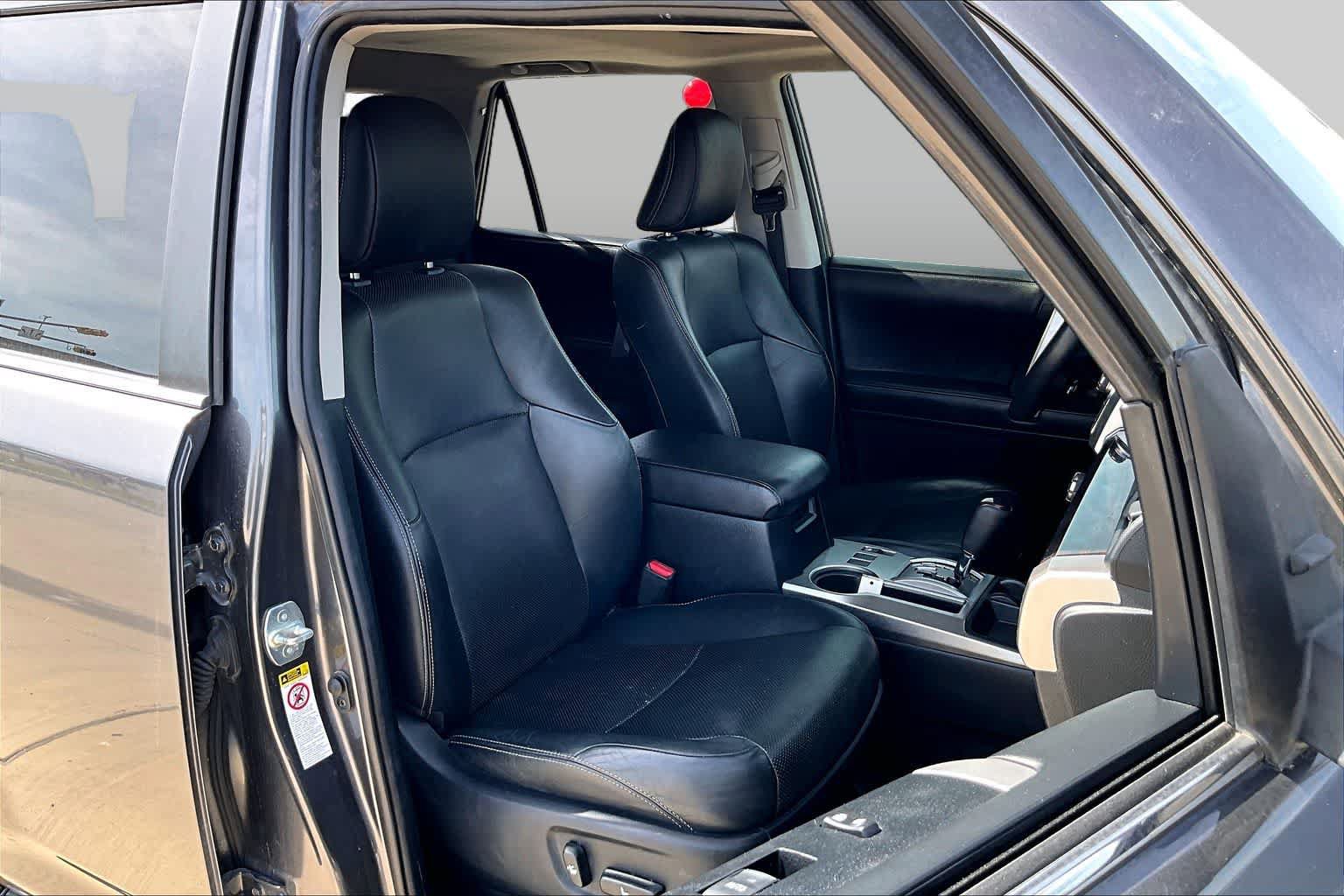 Used 2019 Toyota 4Runner Limited RWD image 16
