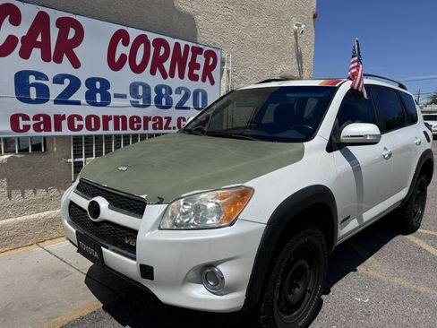 Used 2011 Toyota RAV4 Limited w/ Limited Extra Value Pkg AWD/4WD image 2