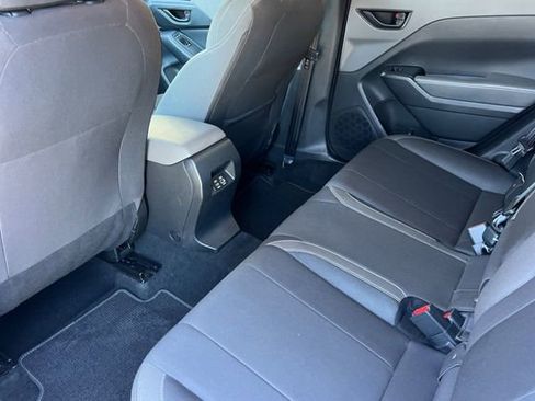 Used 2025 Subaru Crosstrek 2.0i Premium AWD/4WD image 16