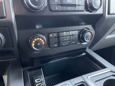 Used 2020 Ford F150 XLT w/ Equipment Group 301A Mid AWD/4WD image 19