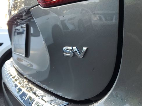 Used 2020 Nissan Rogue Sport SV FWD image 8