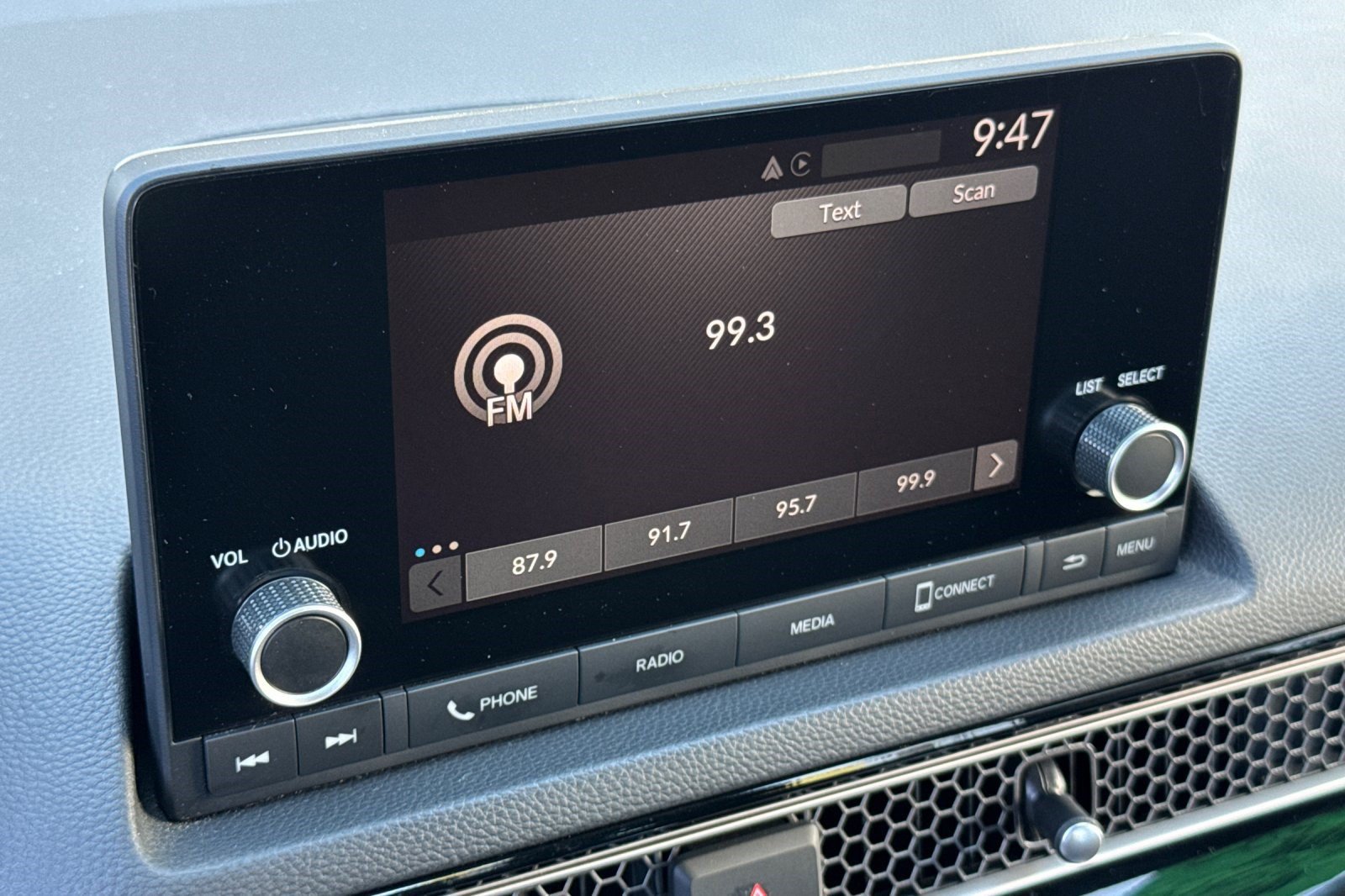 Used 2025 Honda Civic LX image 21
