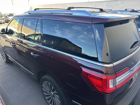 Used 2019 Lincoln Navigator Reserve image 6