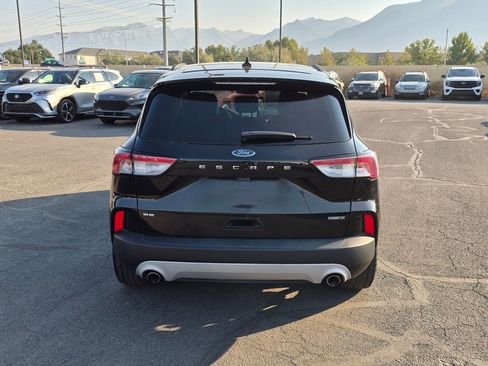 Used 2020 Ford Escape SE Sport AWD/4WD image 8