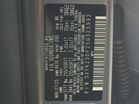 Used 2025 Kia Sportage LX FWD image 28