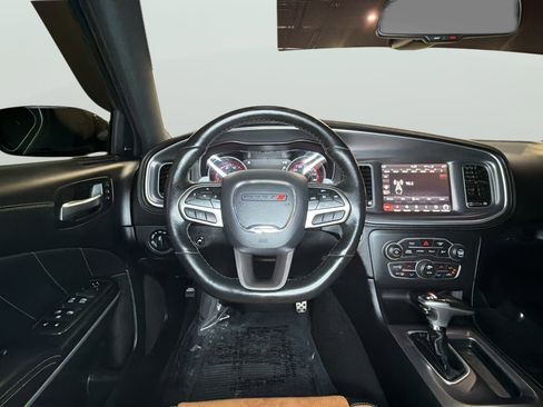 Used 2020 Dodge Charger Scat Pack RWD image 17