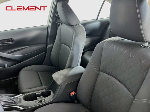 Used 2024 Toyota Corolla LE FWD image 25