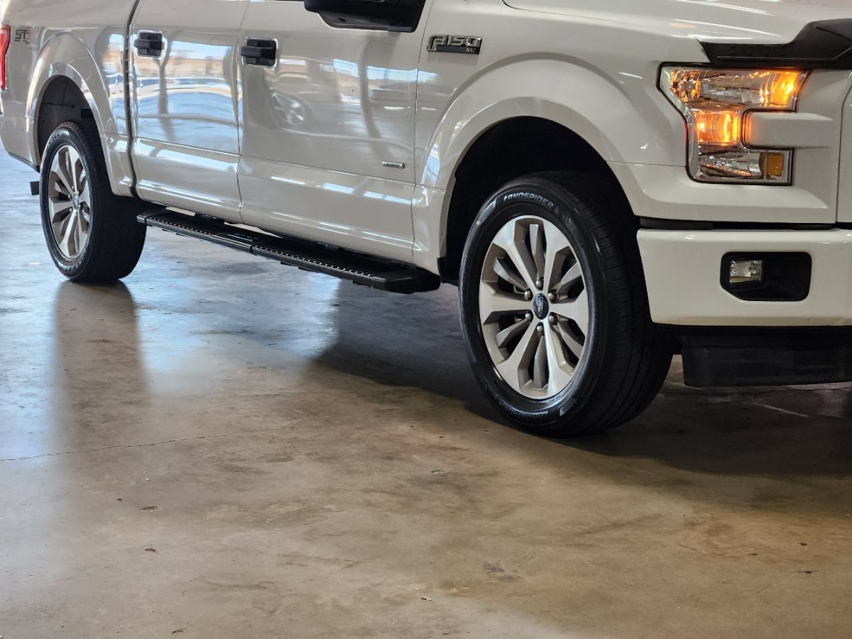 Used 2017 Ford F150 XL w/ Equipment Group 101A Mid AWD/4WD image 16