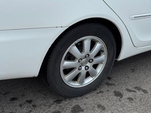 Used 2002 Toyota Camry XLE FWD image 34