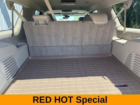Used 2018 Cadillac Escalade ESV Luxury AWD/4WD image 34