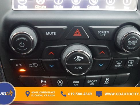 Used 2018 Jeep Grand Cherokee Altitude RWD image 23
