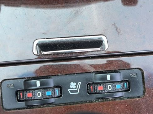 Used 2012 Lexus IS 250C w/ Luxury Pkg image 13