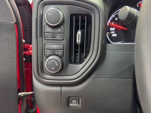 Used 2022 Chevrolet Silverado 1500 Custom w/ Rally Edition image 34