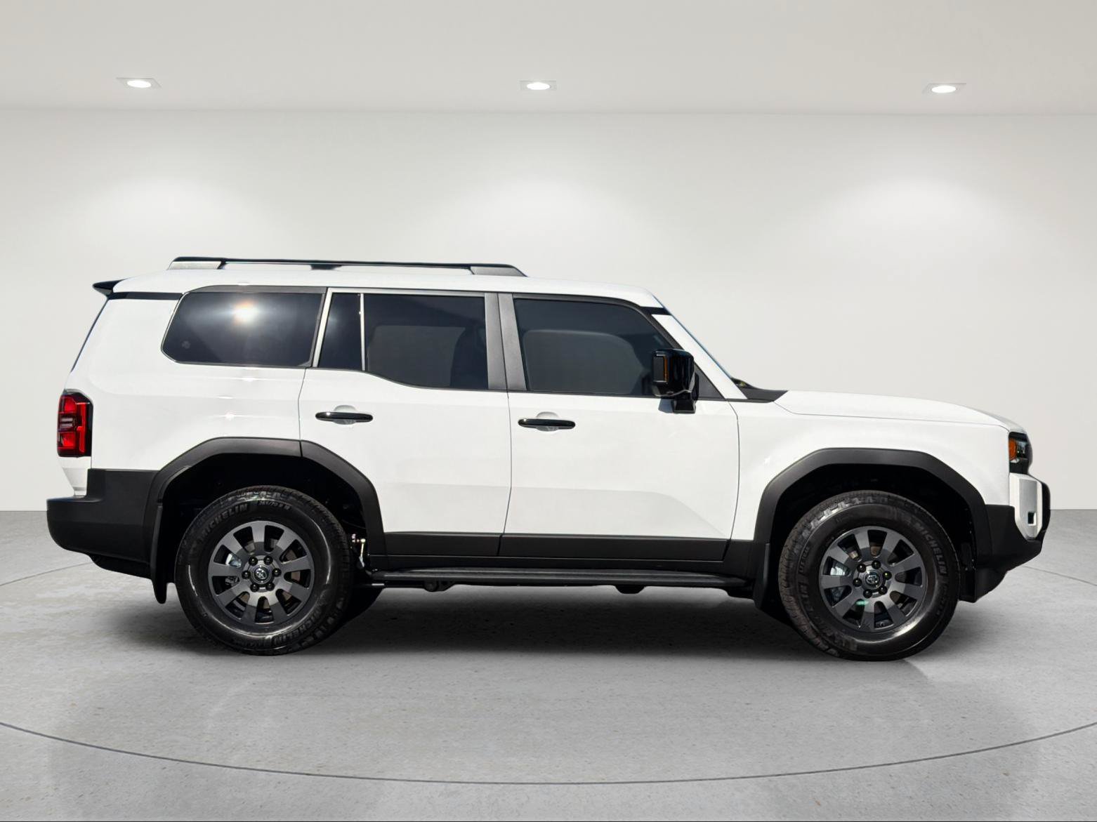 Used 2027 Toyota Land Cruiser AWD/4WD image 6