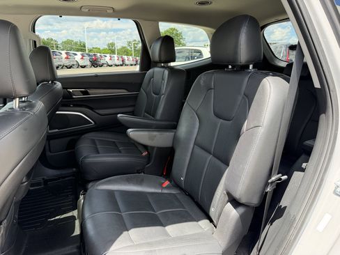 Used 2021 Kia Telluride EX w/ EX Premium Package AWD/4WD image 11