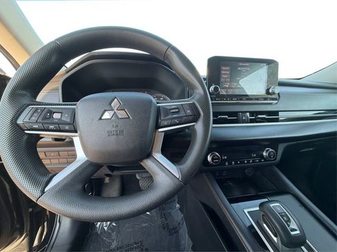 Used 2022 Mitsubishi Outlander ES AWD/4WD image 20