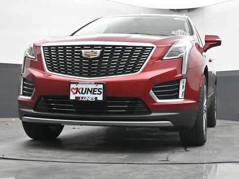 Used 2025 Cadillac XT5 Premium Luxury AWD/4WD image 48