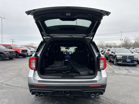 Used 2020 Ford Explorer ST w/ Premium Technology Package image 3